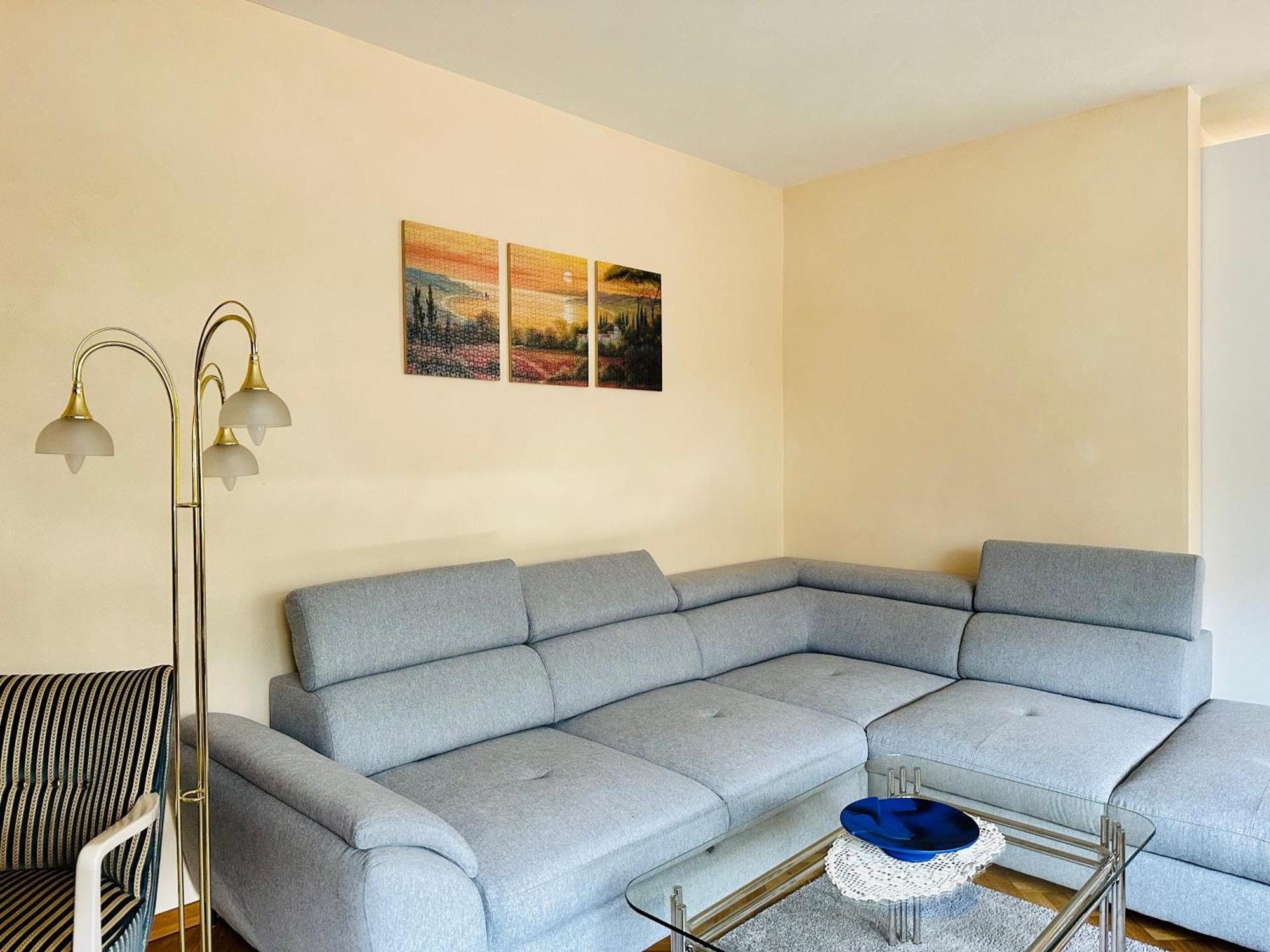 2,5-Zimmerwohnung Mit Terrasse - Keine Monteure Marbach am Neckar Extérieur photo