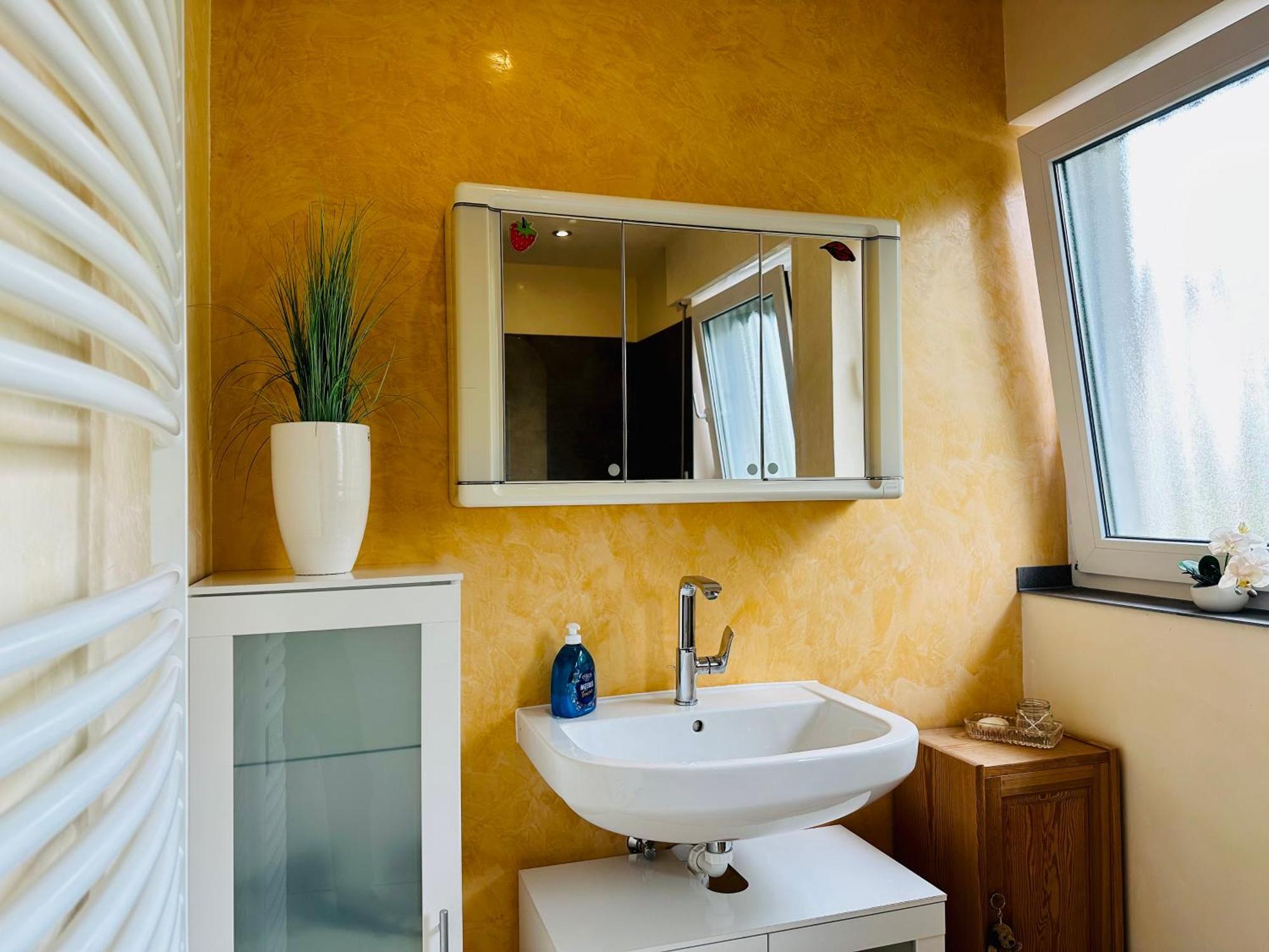 2,5-Zimmerwohnung Mit Terrasse - Keine Monteure Marbach am Neckar Extérieur photo